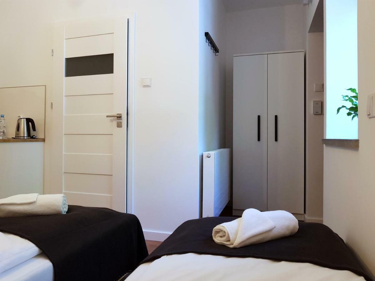 Apartamenty Metro Targowek Warschau Exterior foto