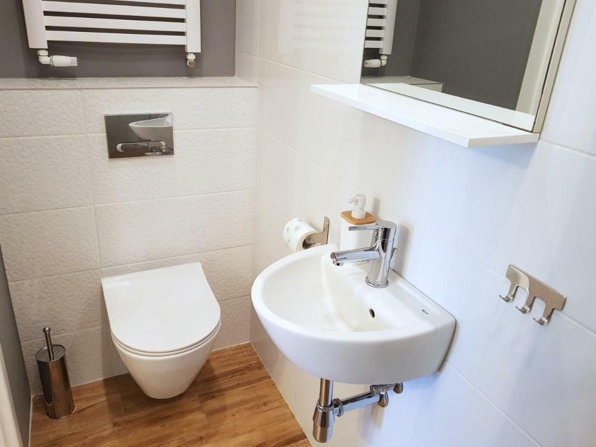 Apartamenty Metro Targowek Warschau Exterior foto